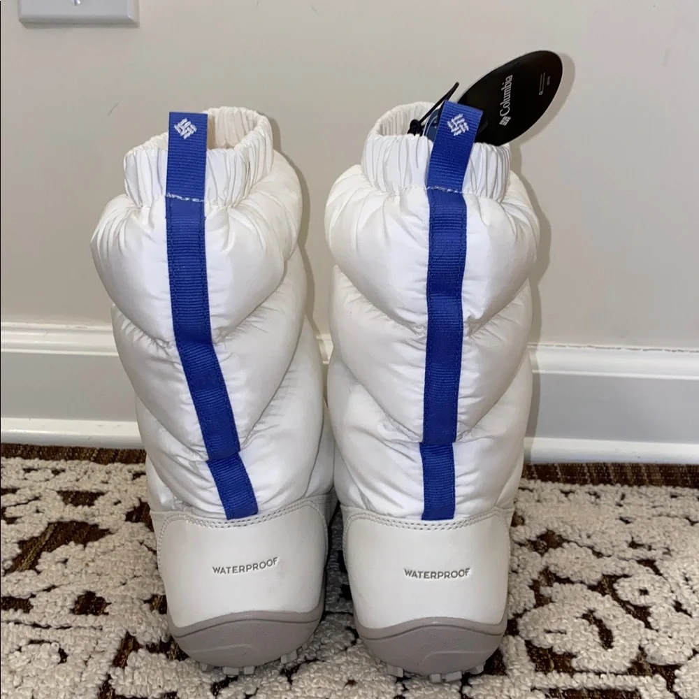 Columbia Minx Slip IV white winter snow boots, size 9.5